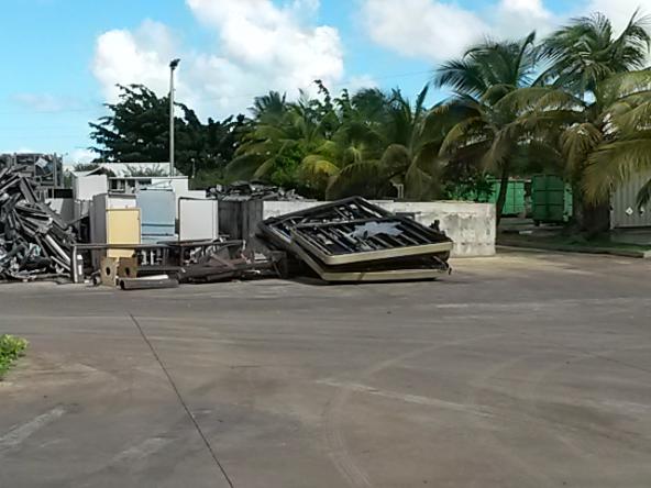 Tournée Guadeloupe 2014 : visite chez AER et chez Kazabrok/Kazarecycle Tournée Guadeloupe 2014 : visite chez AER et chez Kazabrok/Kazarecycle
